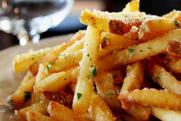 Ξεχάστε όσα γνωρίζατε! Νέα έρευνα λέει πως οι τηγανητές πατάτες κάνουν καλό